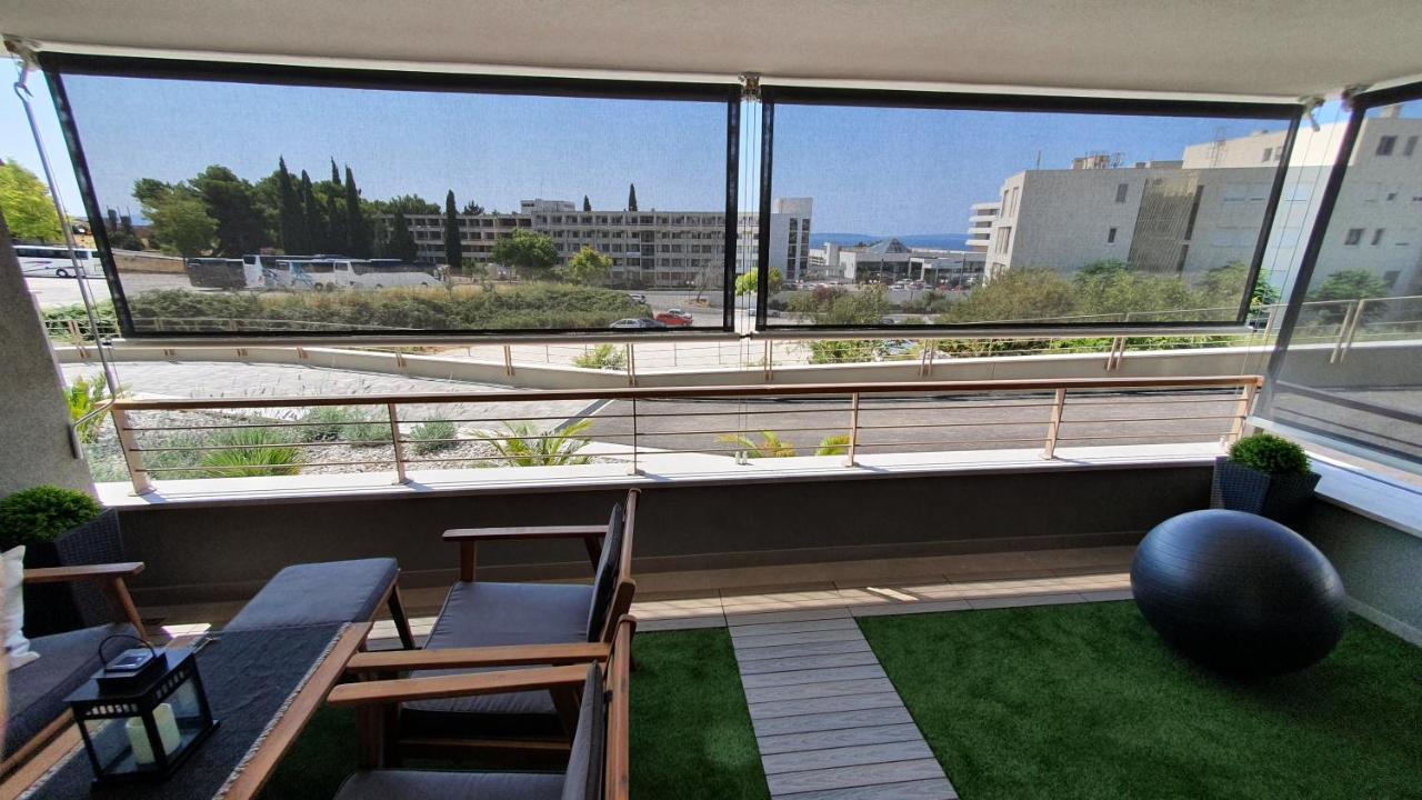 Luxury Apartment 4Seasons With Garage Split Exterior photo